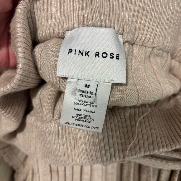 Pink Rose Ribbed Knit Tank Top and Matching Pants - Beige - Picture 3 of 3